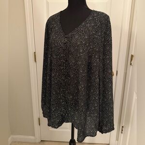 Torrid Long Sleeve Black and White Dot Blouse Plus Size 3